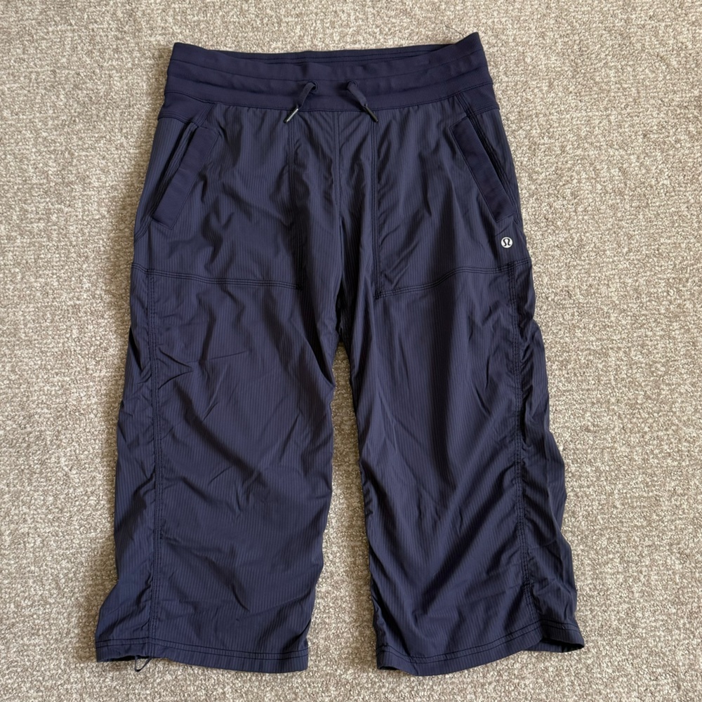 Lululemon Pant Studio Dance Pant Workout Lightweight Practice No liner Cropped - Picture 4 of 7